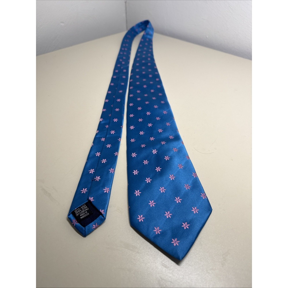 Pink by Thomas Pink 100% Silk Necktie Pink Blue Floral 3.75" Old Money